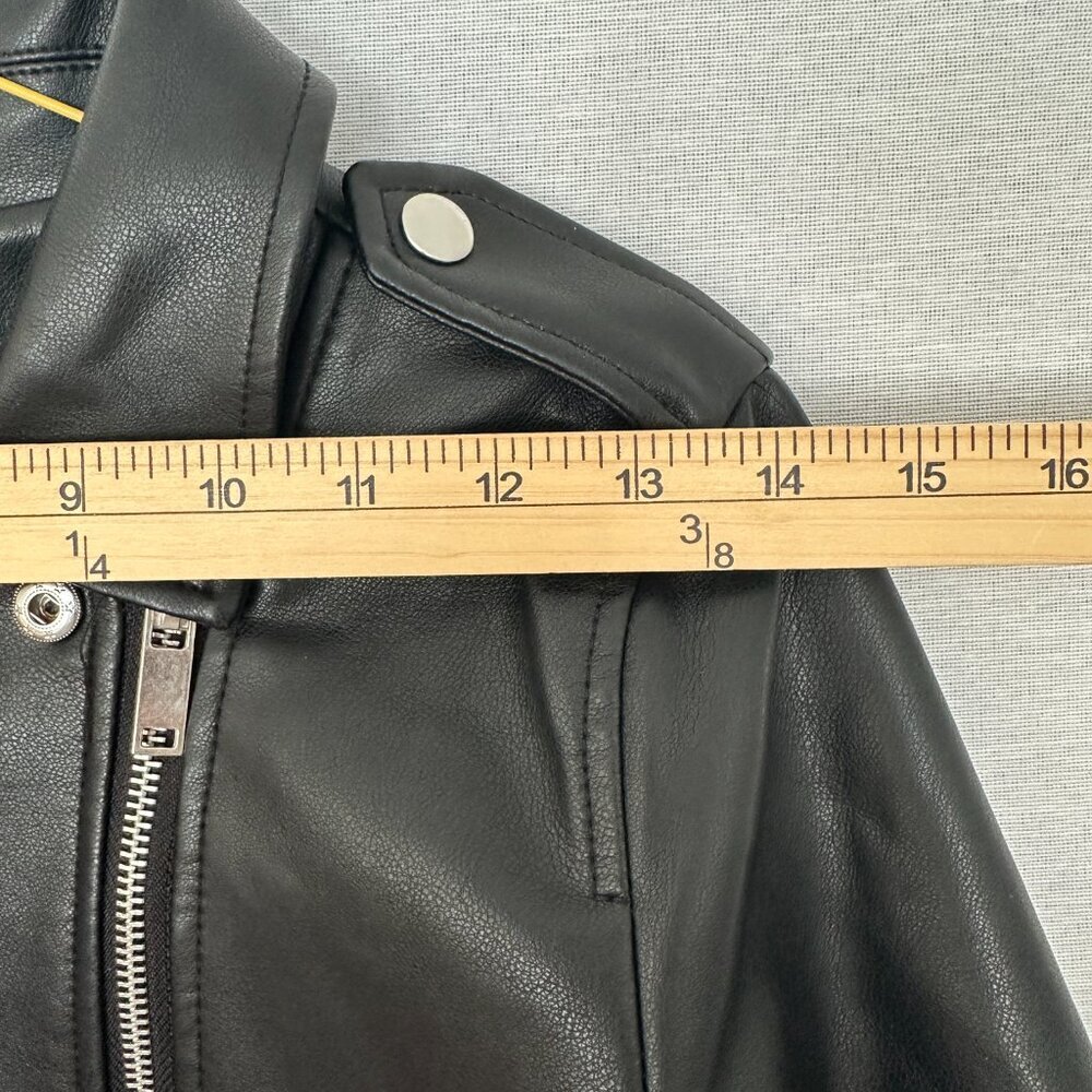 FOREVER 21 KIDS MOTO JACKET BLACK FAUX LEATHER FULL ZIP POCKETS SIZE 11/12 - Picture 9 of 12